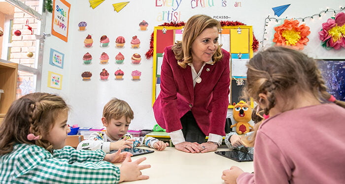 La Junta pone en marcha un plan integral para mejorar y proteger la salud y el bienestar emocional de la comunidad educativa