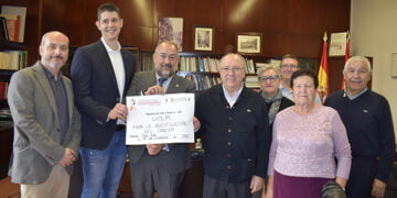 La UCLM y la Junta Local Contra el Cáncer de Casasimarro colaborarán en materia de investigación