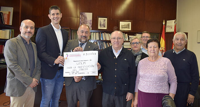 La UCLM y la Junta Local Contra el Cáncer de Casasimarro colaborarán en materia de investigación 1 La UCLM y la Junta Local Contra el Cáncer de Casasimarro colaborarán en materia de investigación