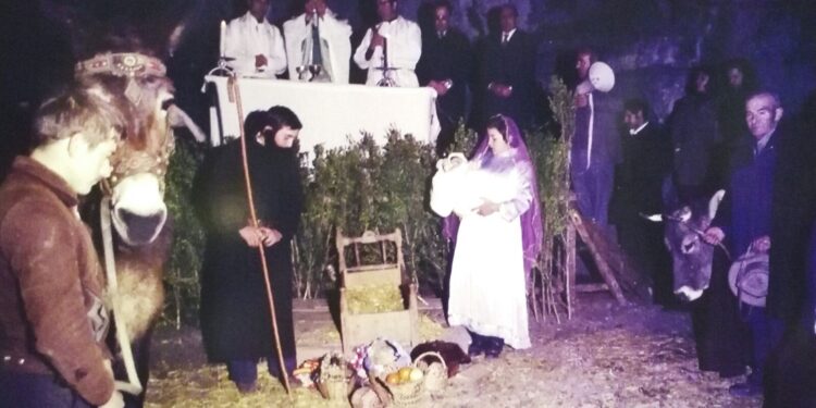 Así se armó el Belén, en Vega del Codorno, en el año 1986