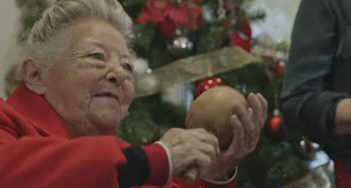Mayores de la residencia El Balconcillo, protagonistas del spot institucional de Navidad del Ayuntamiento de Guadalajara