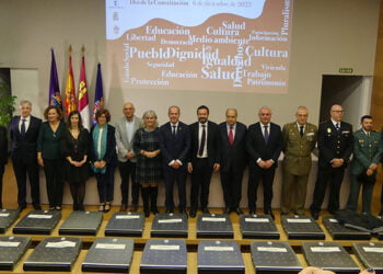 Mercedes Gómez defiende los servicios públicos como herramienta para hacer efectivos los derechos y libertades recogidos en la Constitución