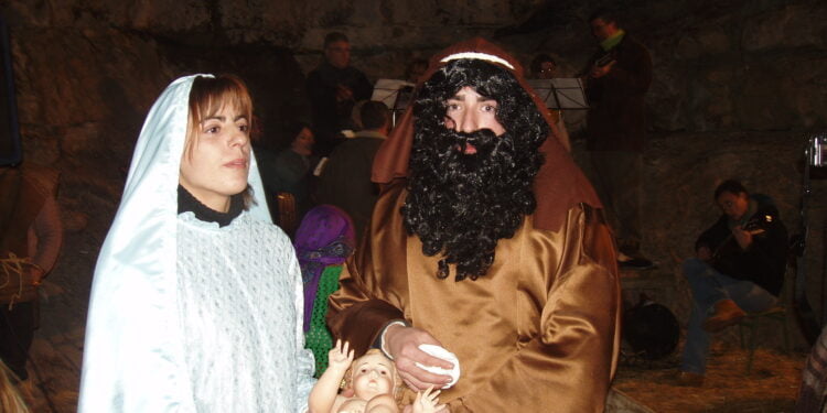 Así se armó el Belén, en Vega del Codorno, en el año 1986