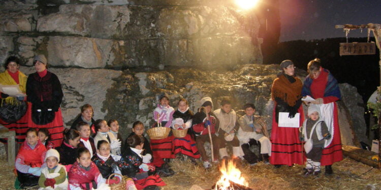 Así se armó el Belén, en Vega del Codorno, en el año 1986