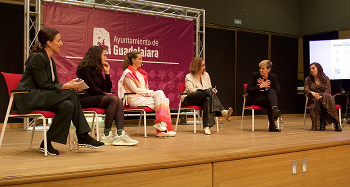 Ona Carbonell en Guadalajara: “Gracias a estos foros, que dejan huella y nos ayudan a cambiar las cosas” 1 Ona Carbonell en Guadalajara “Gracias a estos foros, que dejan huella y nos ayudan a cambiar las cosas”