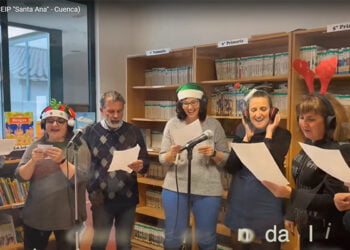 Original (como siempre) felicitación navideña de CEIP Santa Ana