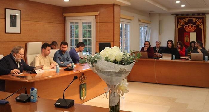 Recuerdo y homenaje a Fernández Bernabéu en el primer Pleno municipal de Cabanillas tras su reciente fallecimiento 1 Recuerdo y homenaje a Fernández Bernabéu en el primer Pleno municipal de Cabanillas tras su reciente fallecimiento