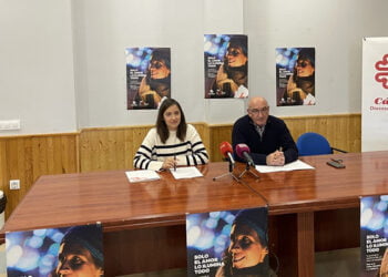 “Solo el amor lo ilumina todo”. Cáritas invita a compartir esta navidad la alegría de amar a los demás