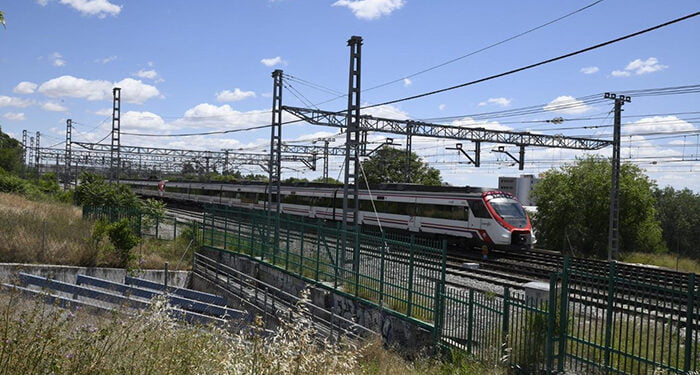 El Gobierno prorroga un año la gratuidad de Cercanías, Rodalies, Media Distancia convencional y de las líneas de autobús estatales 1 Adif refuerza la capacidad y fiabilidad de la estación de Cercanías de Guadalajara