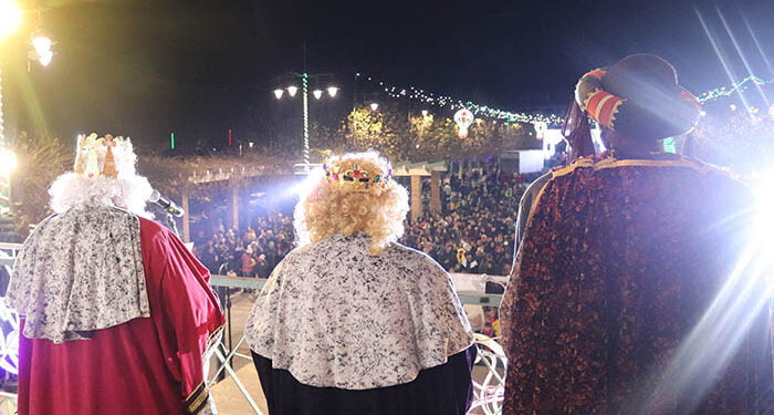 Cabanillas vive la Cabalgata de Reyes más multitudinaria de su historia
