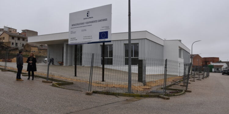 El Gobierno regional prevé que las obras del nuevo centro de salud de Carboneras de Guadazaón concluyan en las próximas semanas 1 dsc 0187