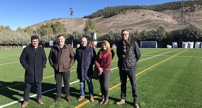 El campo de fútbol de Tiradores ya cuenta con nuevo césped sintético de última generación 1 El campo de fútbol de Tiradores ya cuenta con nuevo césped sintético de última generación
