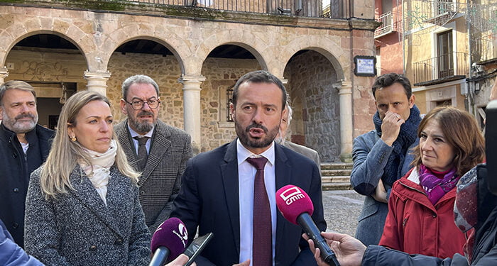 El Gobierno regional declara prioritarios dos proyectos de 15 millones de euros para desplegar fibra óptica en nuevos núcleos urbanos y en 101 polígonos industriales