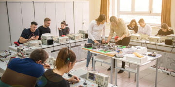El Gobierno regional duplica el número de centros que pueden participar en el consorcio ‘Erasmus+’ de FP, coordinado por la Consejería de Educación