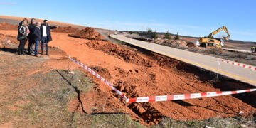 El Gobierno regional inicia las obras de la glorieta en la CM-2202 en Motilla del Palancar con un presupuesto de más de 355.000 euros