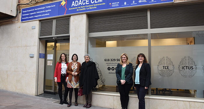 El Gobierno regional pone en valor el compromiso de ADACE Cuenca prestando servicio a las personas con daño cerebral sobrevenido
