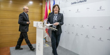 El mercado de trabajo de Castilla-La Mancha mantiene los niveles más bajos de paro y el más alto de empleo en 15 años pese al contexto de incertidumbre internacional