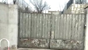 El PP de Barajas de Melo pide a la subdelegada del Gobierno que resuelva “de una vez” el problema de la ocupación en la urbanización de “El Ballestar”