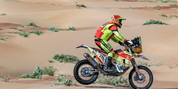 Fernando Domínguez supera la etapa de este viernes y está a solo dos jornadas de finalizar el Dakar con el equipo Diputación de Cuenca