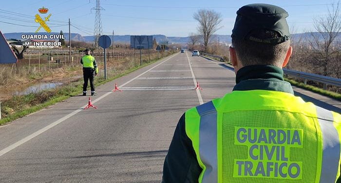 La Guardia Civil investiga a un conductor sin carné de conducir que circulaba de forma temeraria en Quer 1 La Guardia Civil investiga a un conductor sin carné de conducir que circulaba de forma temeraria en Quer