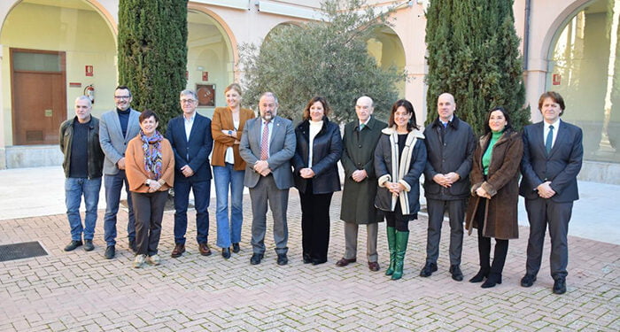 La Junta ultima una nueva línea de apoyo a los autónomos de tres millones de euros para apoyar la conciliación, el relevo generacional, la primera contratación y el familiar colaborador