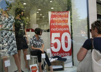 Llegan las rebajas..., pero no te vuelvas loco comprando