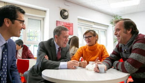 Los hospitales de Cuenca y Guadalajara contará con dos aceleradores lineales 2 Los hospitales de Cuenca y Guadalajara contará con dos aceleradores lineales