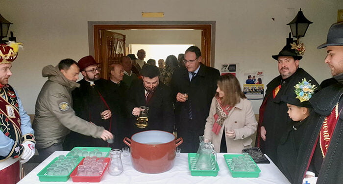 Mujeres, Moros y Cristianos de Valera de Abajo