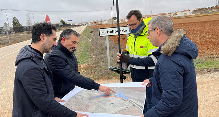 Realizada el acta de replanteo para el inicio inminente de las obras de la glorieta en la CM-2202 en Motilla del Palancar