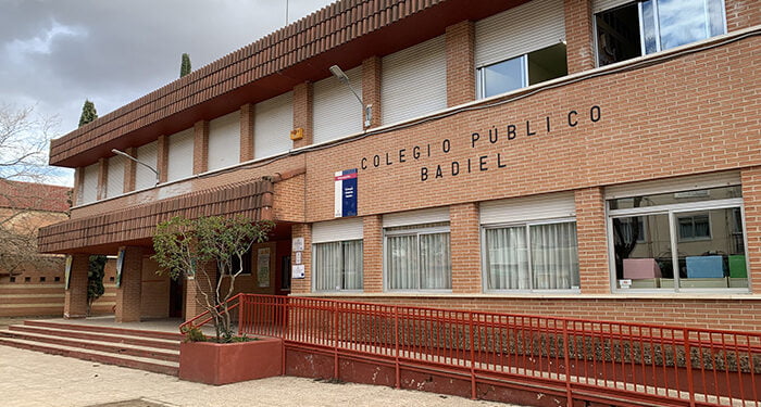 Salen a licitación las obras de construcción de nuevos comedores en los colegios Badiel y Maestra Plácida