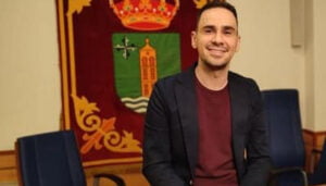 Salinas “El PP debe dejar de eludir responsabilidades con estúpidas comparaciones, y Celada debe dimitir de inmediato”