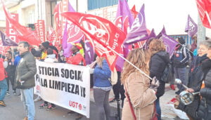 Seguimiento masivo en el primer día de huelga de las trabajadoras de la Limpieza de Cuenca y Guadalajara