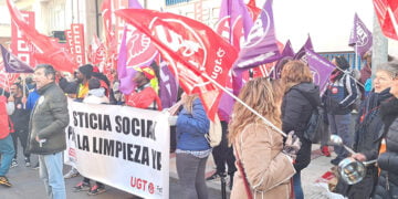 Seguimiento masivo en el primer día de huelga de las trabajadoras de la Limpieza de Cuenca y Guadalajara