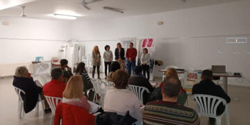 Una quincena de asistentes en Valverde de Júcar en la jornada de AMEP para informar a las empresas sobre ayudas