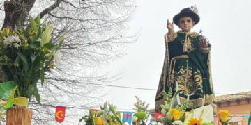 Valera vibró ante el Santo Niño