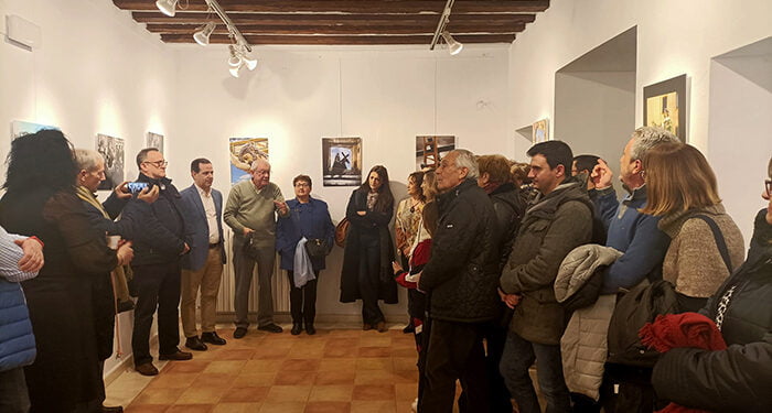 “Viernes Santo en Cuenca”, de Ángel Jiménez, inaugura la temporada de exposiciones en el Museo de Semana Santa 1 “Viernes Santo en Cuenca”, de Ángel Jiménez, inaugura la temporada de exposiciones en el Museo de Semana Santa