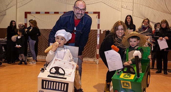 Agricultor y panadero y la versión seguntina de Mario Kart, mejores disfraces de Carnaval 2023 1 Agricultor y panadero y la versión seguntina de Mario Kart, mejores disfraces de Carnaval 2023
