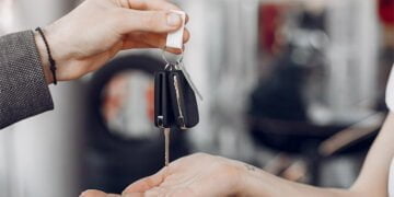 Aseguradoras prevén una mejora en el mercado automotor durante el 2023