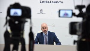Castilla-La Mancha ofrece contratos de tres años a todos los especialistas que finalicen su residencia