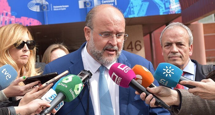 Castilla-La Mancha solicita extrapolar el modelo de anticipo de los fondos de recuperación al conjunto de fondos estructurales 1 Castilla-La Mancha solicita extrapolar el modelo de anticipo de los fondos de recuperación al conjunto de fondos estructurales