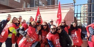 Cientos de trabajadoras de la limpieza vuelven a salir a la calle para exigir a la patronal que deje de bloquear la negociación de convenios