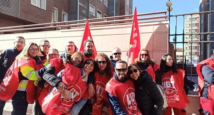 Cientos de trabajadoras de la limpieza vuelven a salir a la calle para exigir a la patronal que deje de bloquear la negociación de convenios