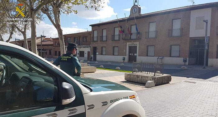 Detenidas tres personas como presuntas autoras de robos en vehículos en Marchamalo y en Cabanillas del Campo
