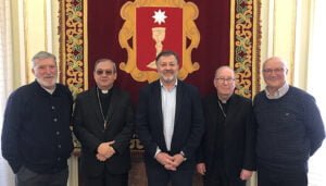 Dolz recibe al arzobispo de Cuenca de Ecuador, ciudad hermanada con Cuenca desde 2007