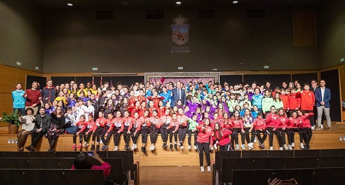 El Ayuntamiento de Guadalajara suscribe convenios con 25 clubes para la gestión de las escuelas deportivas municipales 1 El Ayuntamiento de Guadalajara suscribe convenios con 25 clubes para la gestión de las escuelas deportivas municipales