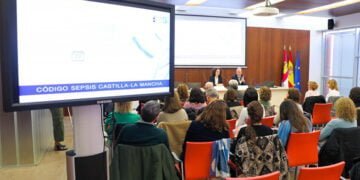 El Gobierno de Castilla-La Mancha presenta su estrategia regional para mejorar la atención de pacientes con sepsis