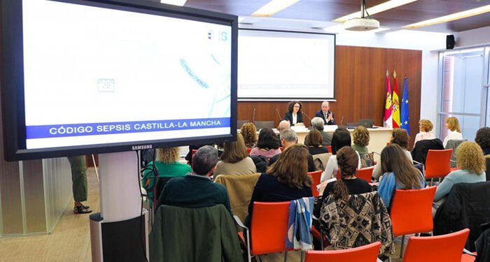 El Gobierno de Castilla-La Mancha presenta su estrategia regional para mejorar la atención de pacientes con sepsis