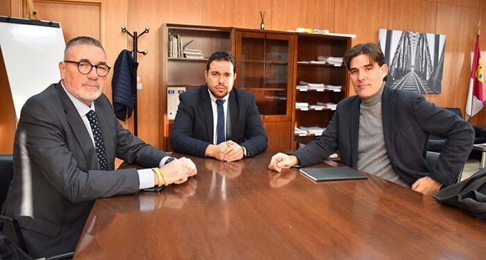 El Gobierno de Castilla-La Mancha reclama a RENFE que los AVANT Ciudad Real-Madrid y Toledo-Madrid recuperen la puntualidad en el servicio 1 El Gobierno de Castilla-La Mancha reclama a RENFE que los AVANT Ciudad Real-Madrid y Toledo-Madrid recuperen la puntualidad en el servicio