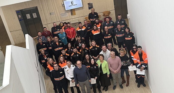 El Gobierno regional entrega nuevos uniformes de protección civil de las agrupaciones de Casasimarro y Las Mesas 1 El Gobierno regional entrega nuevos uniformes de protección civil de las agrupaciones de Casasimarro y Las Mesas