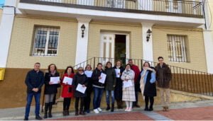 El Gobierno regional facilita la contratación de diez personas en Talayuelas para el acondicionamiento de las antiguas casas de los maestros para sede de asociaciones